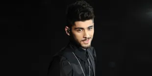 'Pillowtalk' Jawarai Chart di Inggris, Zayn Malik Buka Suara