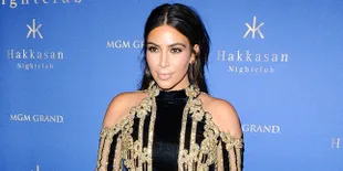 Pinggang Terlalu Ramping dan Diduga Hasil Editan, Kim K Dihujat