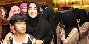 Pipik Pastikan Revalina Perankan Dirinya di Film Tentang Uje