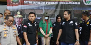 Polisi Beberkan Identitas Lucinta Luna, KTP Perempuan Tapi Paspor Laki-Laki
