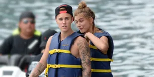 Pose Mesra Bareng Justin Bieber, Hailey Baldwin Banjir Hujatan