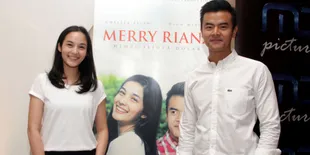 Poster Resmi 'MIMPI SEJUTA DOLAR' Tampilkan Romantisme Cinta