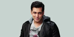 Posting Foto Bersepeda, Salman Khan Sengaja Cari Perhatian?