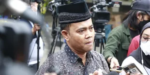 Potensi Jadi Tersangka dan Sopir Vanessa Angel Jalani Tes Urine, Ini Hasilnya!