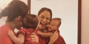 Potret Aktivitas Putri Marino sebagai Ibu, Menikmati Meski Sempat Bingung