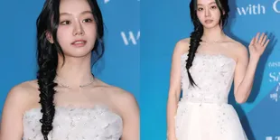 Potret Red Carpet Lee Hyeri di Baeksang Arts Awards 2025, Tampil Cantik dengan Rambut Kepang
