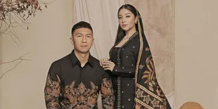 Potret Souvenir Undangan Dalam Acara Pengajian Nikita Willy, Elegan Beraksen Tembaga