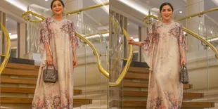 Potret Terbaru Ashanty dengan Gamis Panjang, Tampak Cantik dan Anggun dengan Gaya yang Simple