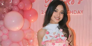 Potret Yoriko Angeline Rayakan Ultah ke-24, Dapat Kejutan Manis dari Fans