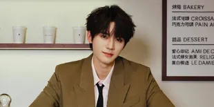 Potret Zhou Yiran Datang ke Indonesia, Sapa Fans dengan Hangat di Bandara