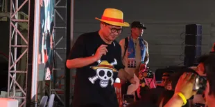 Pramono Anung dan Rano Karno Cosplay Jadi Karakter One Piece, Ngaku Suka Luffy Hingga Captain Tsubasa!