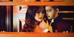 Prewed, Syahnaz Sadiqah &#38; Jeje Govinda Tampil Glamor Bersandar di Helikopter!