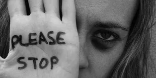 Pria Ini Penggal Istrinya Dengan Pedang Karena Ketahuan Selingkuh