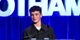 Profil Owen Cooper, Aktor Termuda dalam Sejarah yang Menangkan Emmy Awards 2025