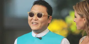 PSY Terpilih Sebagai Nominator Person Of The Year Majalah TIME