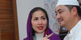 Pulang Haji, Ivan Malah Digugat Cerai Venna Melinda