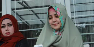 Punya Akun IG Rahasia, Stuart Collin Ternyata Doyan Party