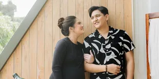 Punya Anak Kembar, Masayu Clara dan Qausar Harta Yudana Sempat Alami Kepanikan Pada Minggu Pertama