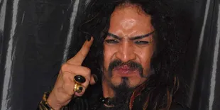 Punya Dua Istri, Limbad Mau Berbagi Hari