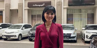 Punya Gangguan Penglihatan Pada Matanya, Intan RJ Tak Ragu Gunakan Terapi Ortho-K Agar Bisa Copot Kacamata