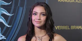 Punya Taman Pribadi di Kontrakan, Angela Gilsha Tekuni Hobi Baru Bertanam