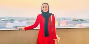 Putri Dancing, Penyanyi Pendatang Baru yang Rilis Karya Berjudul 'Bestie'