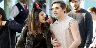 Putus Dari Chloe Moretz, Brooklyn Beckham Balik ke Pelukan Mantan