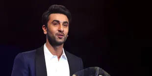 Putus Dari Katrina, Ranbir Kapoor Beli Apartemen Mewah di Mumbai
