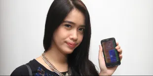 Rahasia Selfie Keren Ana Ternyata Ada Pada Moto-G