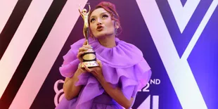 Raih Penghargaan AMI AWARDS 2019, Siti Badriah Masih Punya Banyak PR