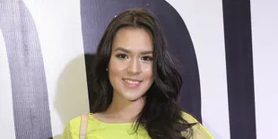 Raisa Rajin Konsumsi Makanan Sehat Untuk Jaga Kondisi Kulit