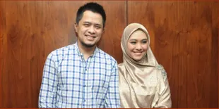 Ramadan 2015, Lucunya Gaya Bayi Hijaber Putri Oki Setiana Dewi