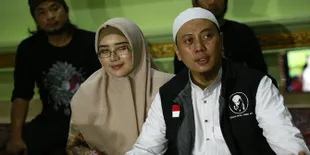 Ramadan Pertama Bersama Bebi Silvana, Opick Terkesan Dengan Masakan Sang Istri