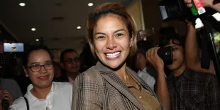 Ramai Papa Laurens Bakal Beberkan Kisah Cintanya dengan Syahrini, Nikita Mirzani Komen Begini