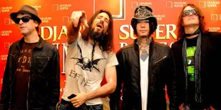 Ramalan Petir di Konser Guns N Roses Tak Terbukti