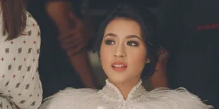 Rangkul Hangat Para Fans, Raisa Akan Berbagi Kisah Hidupnya