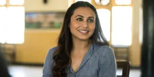 Rani Mukherjee Ibaratkan Kerja Bareng Suami Seperti Game Clash of Titans