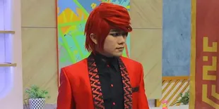 Rara Pawang Hujan Somasi Pesulap Merah, Beri Waktu 3x24 Jam untuk Minta Maaf