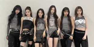 Rayakan Anniversary Pertama IZNA Curahkan Rasa Syukur di Momen Spesial