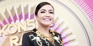 Rayakan Imlek, Anak Denada yang Sakit Leukemia Malah Doakan Kesehatan Ayahnya