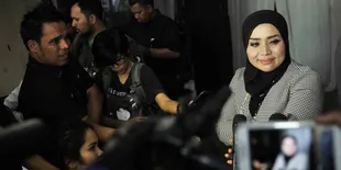 Rayakan Ultah Anak, Musdalifah Tak Ingin Bahas Perceraian