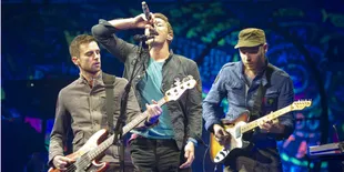 Rayakan Valentine Day Dengan Konser Romantis Coldplay di London