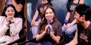 Rebecca Klopper Perdana Pakai Hijab di Film AHLAN SINGAPORE, Kaget Prosesnya Rumit