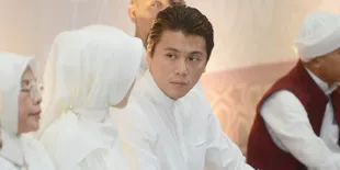 Reino Barack Ulang Tahun ke-36, Kue Ultahnya Jadi Sorotan