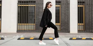 Rekomendasi 7 Koleksi Sepatu Kalcer Wajib Punya Buat Gen Z Biar OOTD Nonton Konser Makin Standout