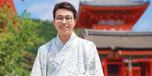 Rekor Baru dr. Richard Lee Bikin Heboh: Pindah Lapak ke Shopee Live, Pecahkan Omset 8 Miliar dalam 2,5 Jam