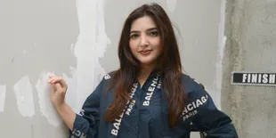 Request Mbak-Mbak di Rumah, Ashanty Bikin Video Kocak Pakai Kaftan