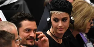 Resmi Balikan, Orlando Bloom & Katy Perry Temui Paus di Vatikan