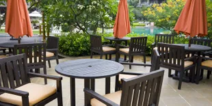 Restoran Ini Dilengkapi dengan Kesegaran Air Sungai