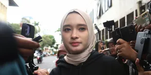 Restorative Justice Ditolak Wardatina Mawa, Inara Rusli Terancam Jadi Tersangka
